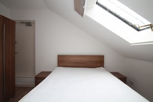 Photo 15- click for photo gallery